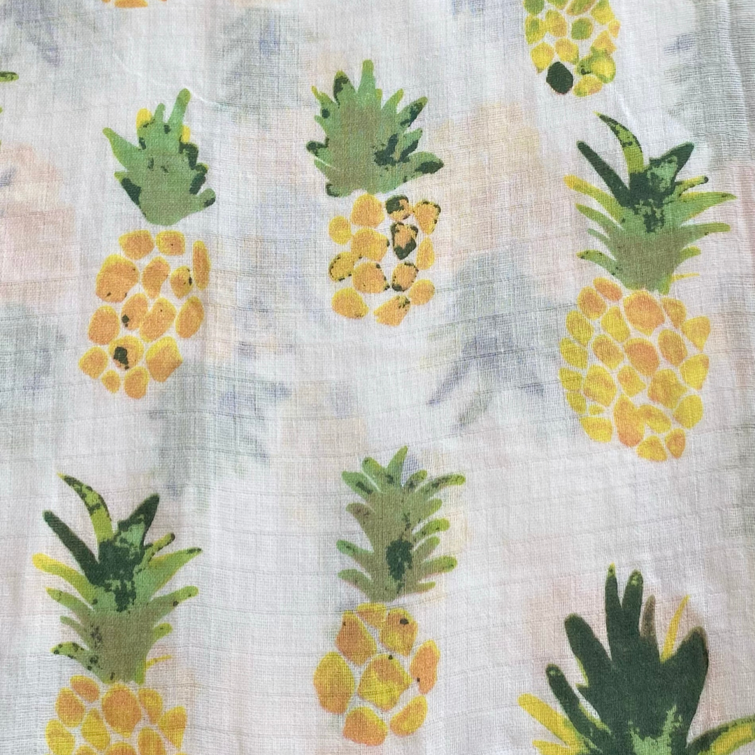 Pineapple blanket deals